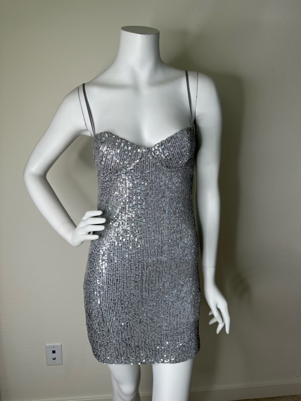 ZARA SILVER SEQUIN MINI DRESS PARTY SZ M NWT RUNS SMALL
